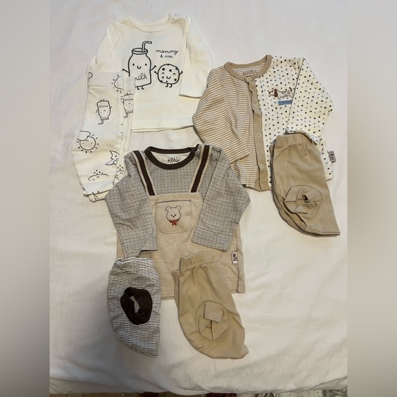 SOLD-Baby Outfits from Newborn to 24 M - Picture 6 of 10